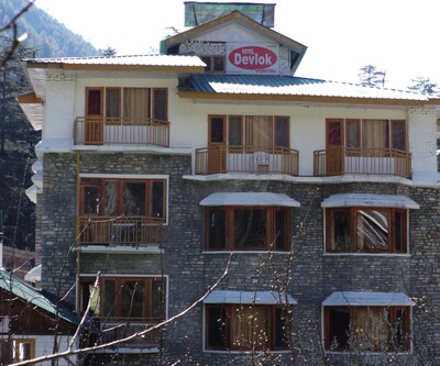 Hotel Devlok International